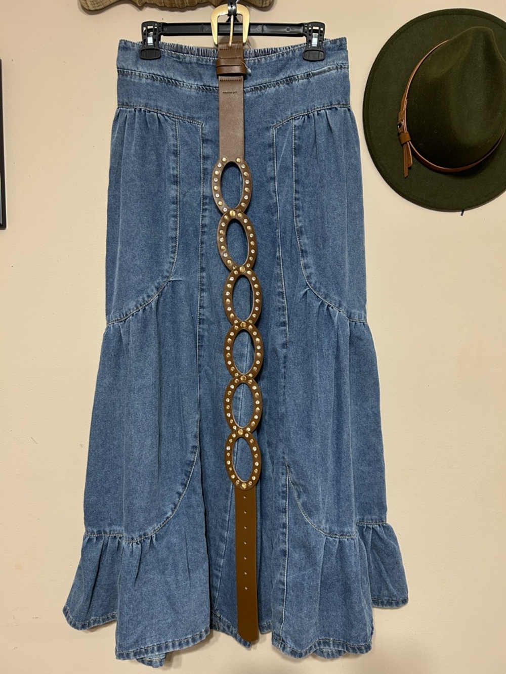 Madden Girl Brown Studded Oval-Link (man made) Leather Belt